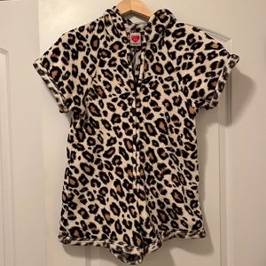 Love and kisses pajama romper